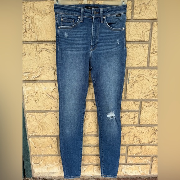 Mavi Scarlett Super High Rise Skinny Jeans Distressed Size 26 - Picture 3 of 15